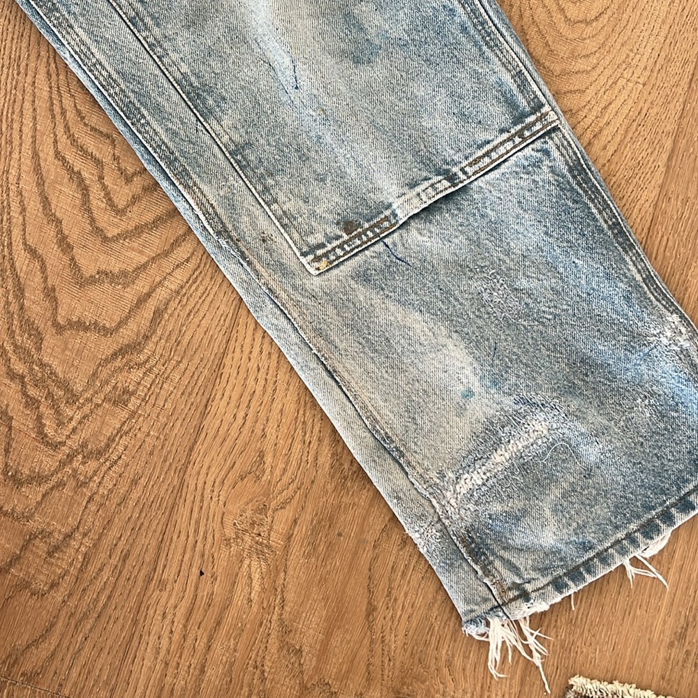 Distressed vintage Carhartt jeans - Picture 11 of 13